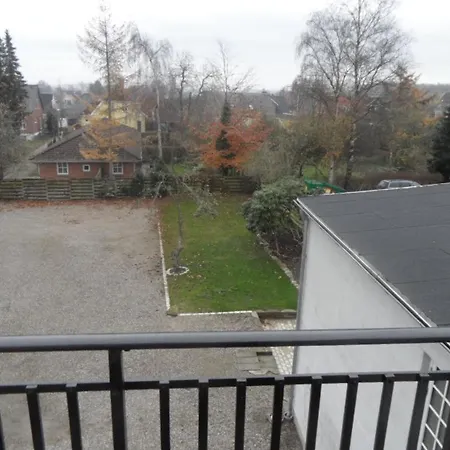 Gamle Praestegard, Vicevaertlejlighed شقة *